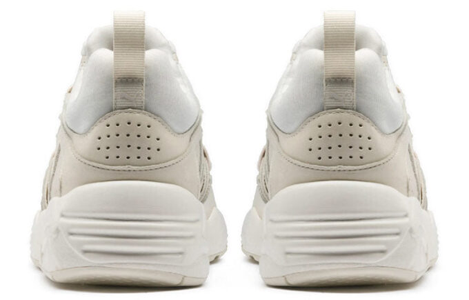 Blaze of Glory Sneakers Kremete