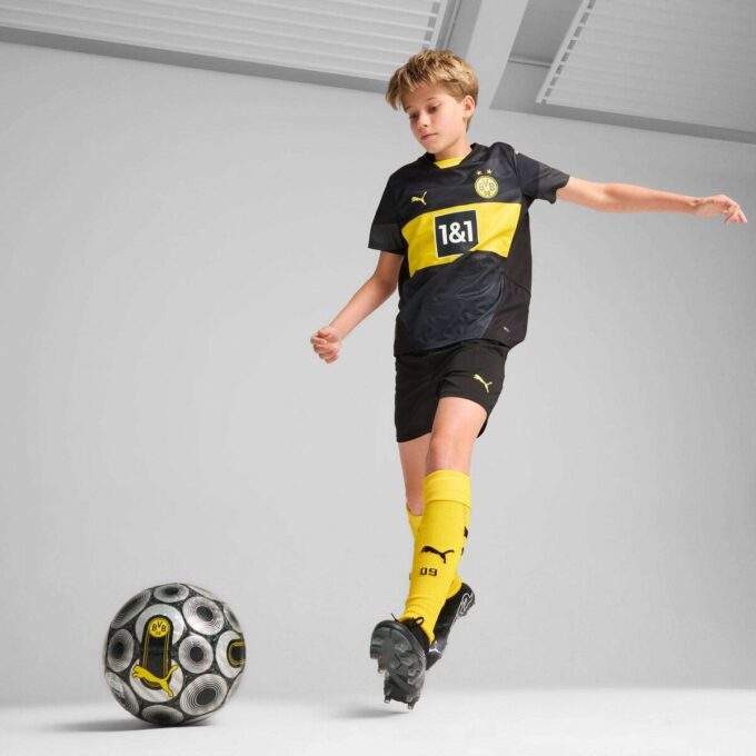 Borussia Dortmund 24/25 store barne-replika bortedrakt