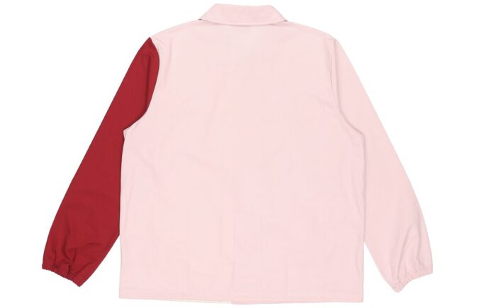 Brodert liten etikett i kontrastfarger, vevd sportslogojakke i rosa