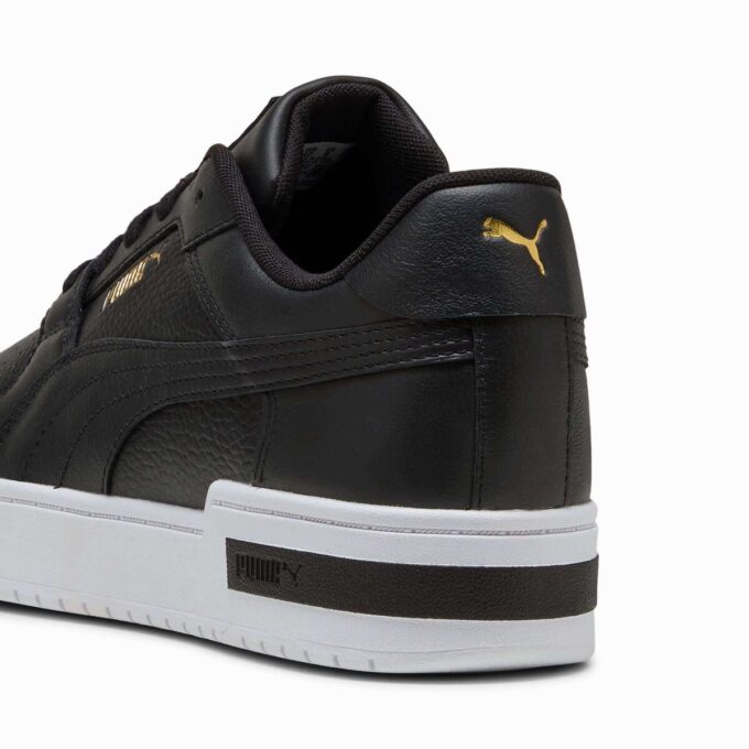 CA Pro Classic II Sneakers