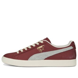 Clyde Base Sneakers &laquo;Wood Violet Frosted Elfenben&raquo;