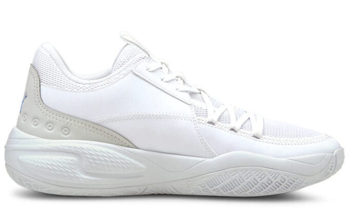 Court Rider-laget «White Bluemazing»