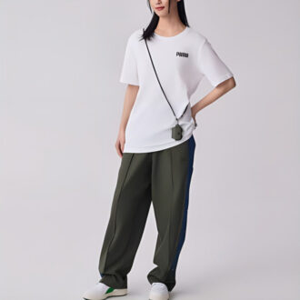 Essentials Liten Logo T-skjorte «Hvit»