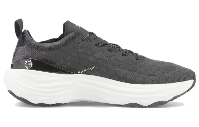 ForeverRun Nitro &laquo;Svart og hvit&raquo;