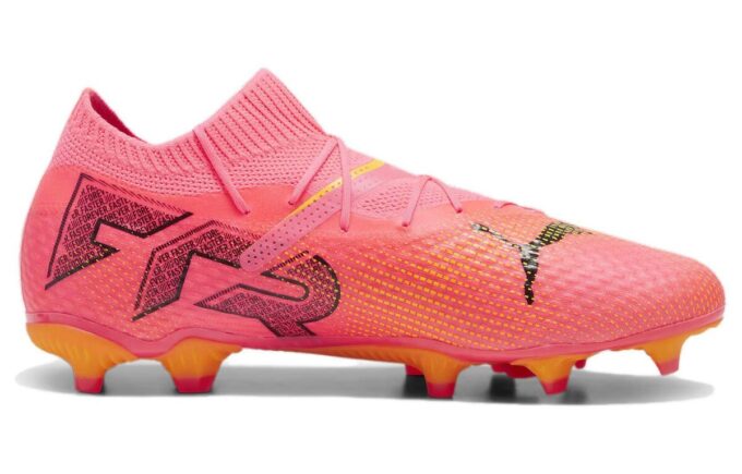 Future 7 Pro FG/AG Fotballsko med snøring &laquo;Rosa&raquo;