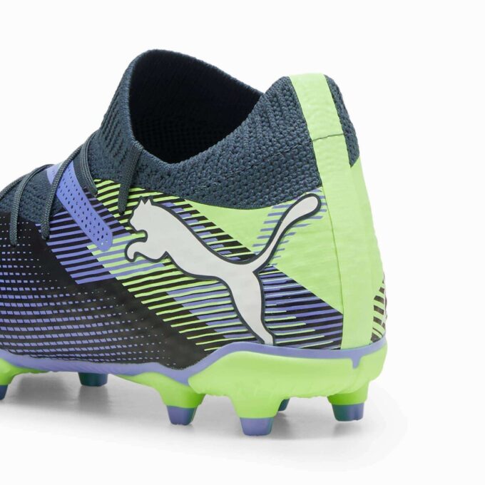 FUTURE 7 PRO fotballsko for fast underlag/kunstgrunn til barn