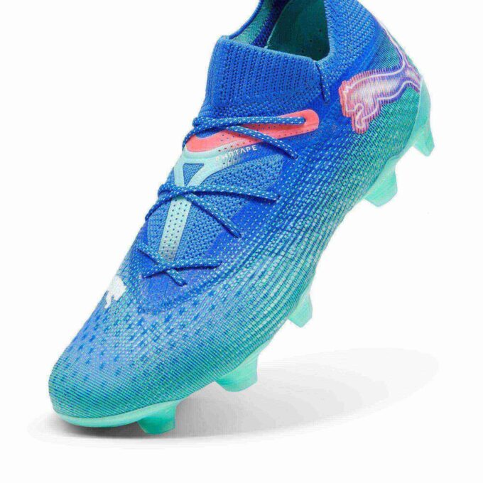 FUTURE 7 ULTIMATE Fotballsko for fast underlag/kunstgrunn for menn