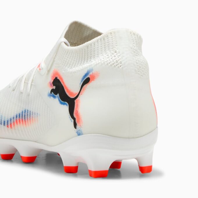 FUTURE 8 PRO fotballsko for barn til fast/kunstig underlag