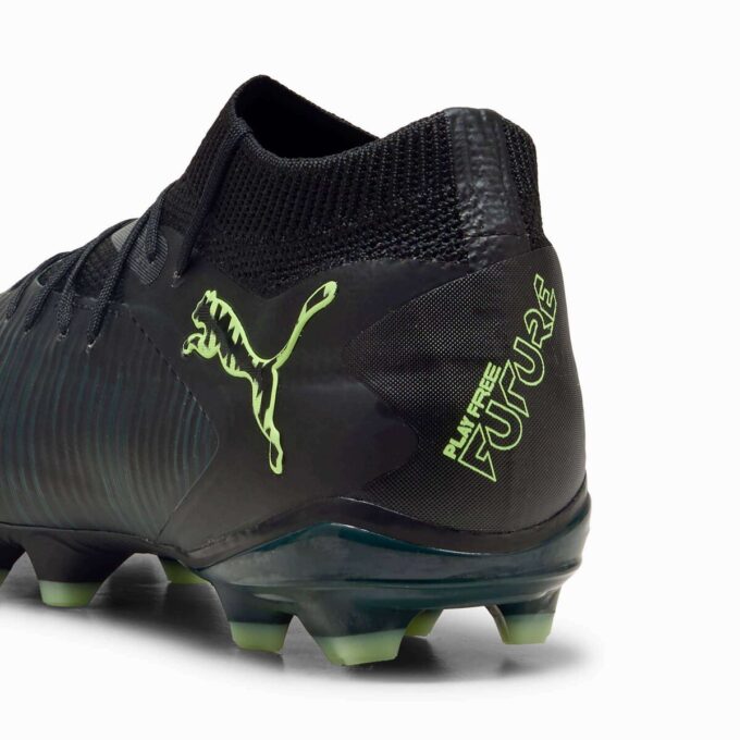 FUTURE 8 PRO fotballsko for fast/kunstig underlag