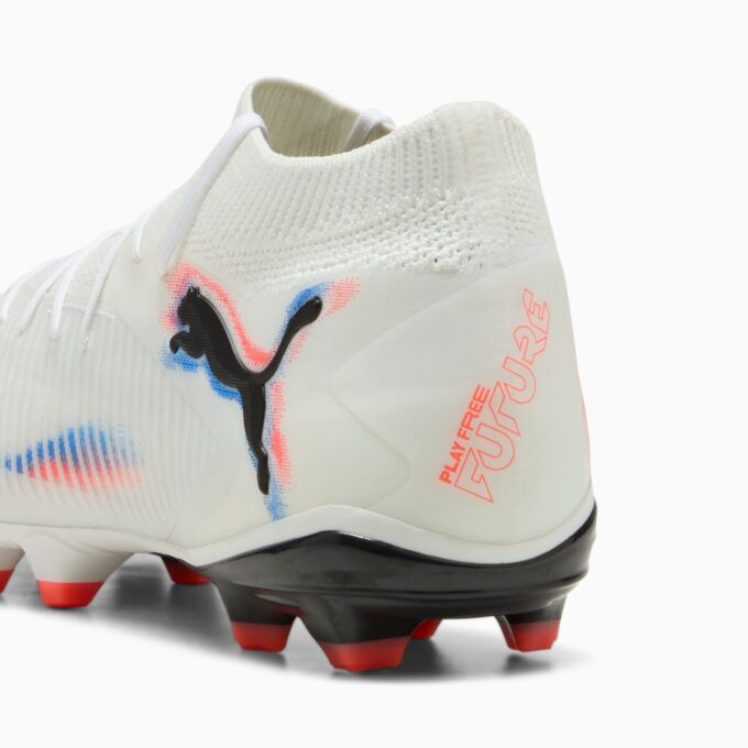 FUTURE 8 PRO fotballsko for fast/kunstig underlag
