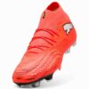 FUTURE 9 ULTIMATE Damefotballsko for fast underlag