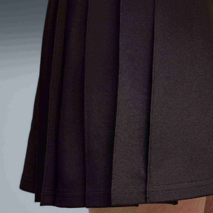 Garderobe Essentials Dame Plisseskjørt