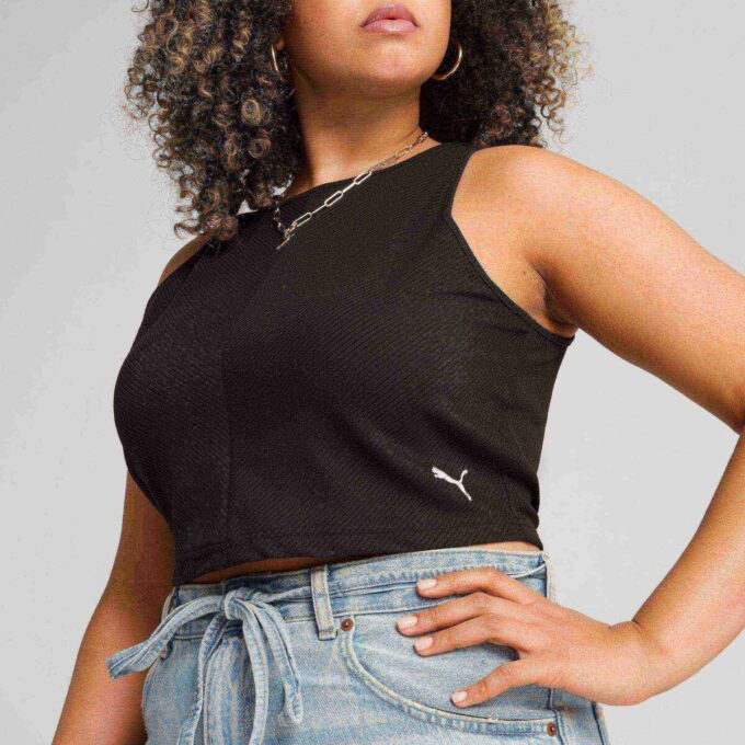 Garderobe Essentials Dame Ribbet Crop Top