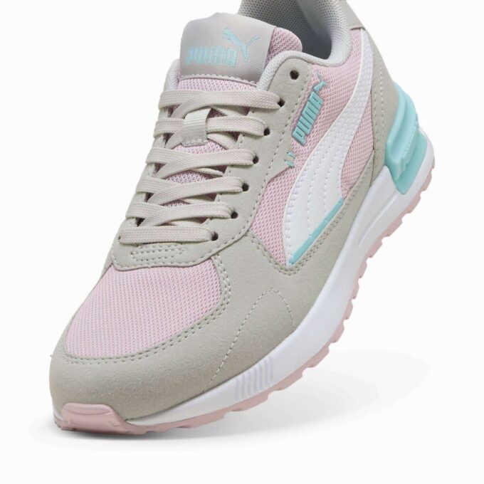 Graviton Sneakers Store Barn