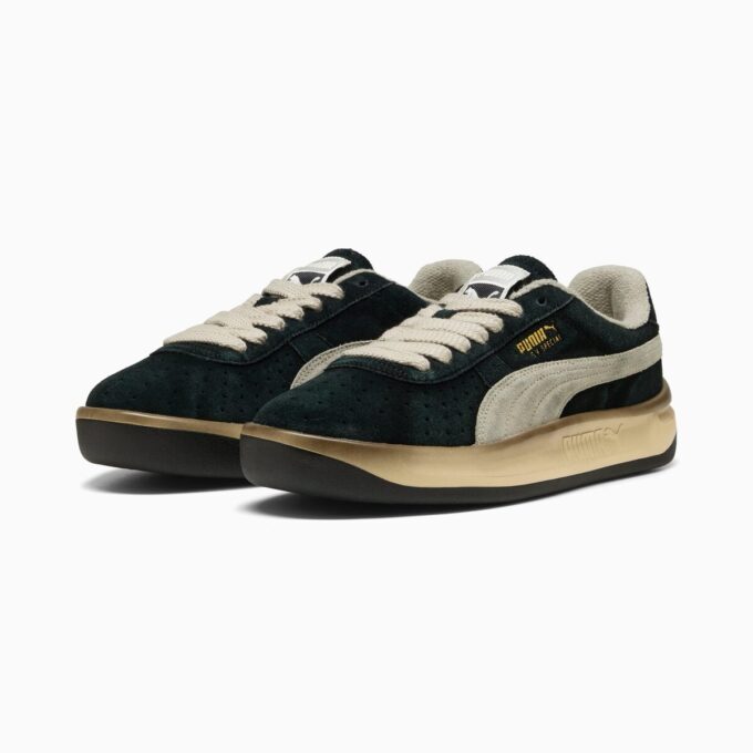 GV Special The NeverWorn V Sneakers Unisex