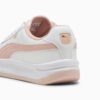 GV Spesial Sneakers