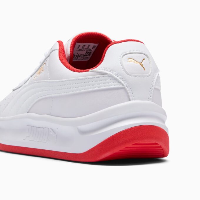GV Spesial Sneakers