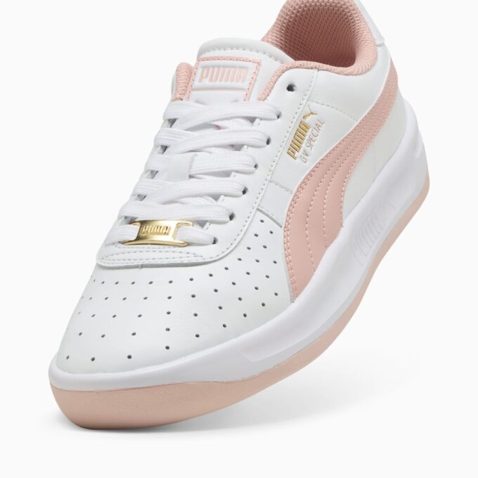 GV Spesial Sneakers