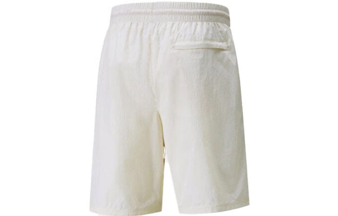 Hill Camp Cargo Shorts «Hvit»
