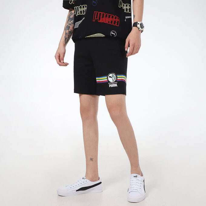 INTL Graphic Shorts «Svart og hvit»