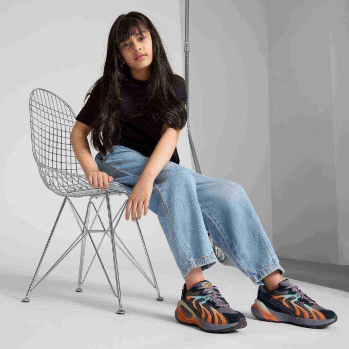 Inverse Fission store barnesneakers