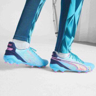 KING ULTIMATE VOLUME UP Fotballsko for fast underlag/kunstgrunn for menn