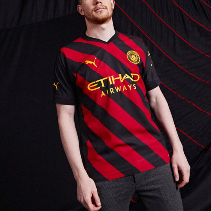 Manchester City FC bortedrakt &laquo;Rød&raquo;