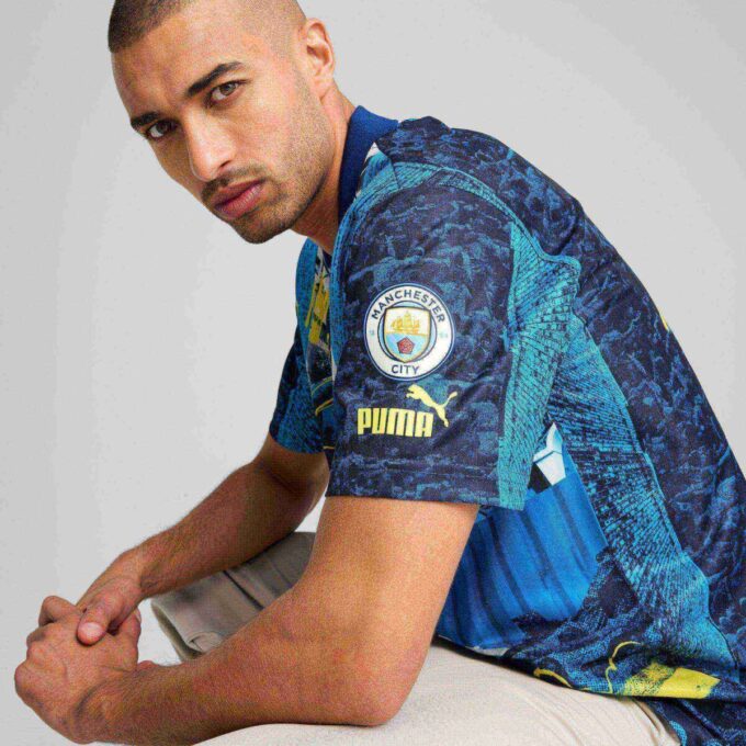 Manchester City ftblNRGY+ Herre Retro Drakt
