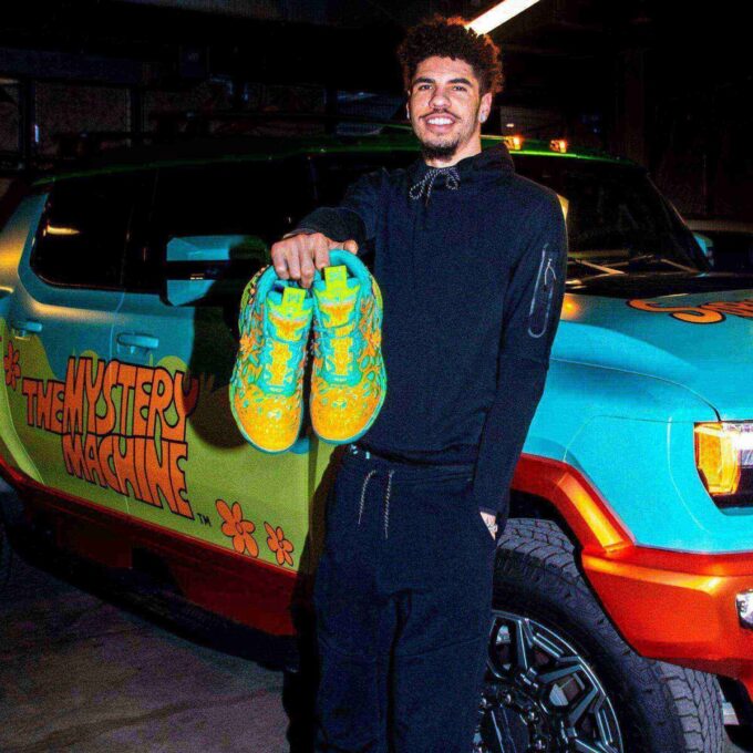 MB.04 Scooby Doo Herre Basketballsko