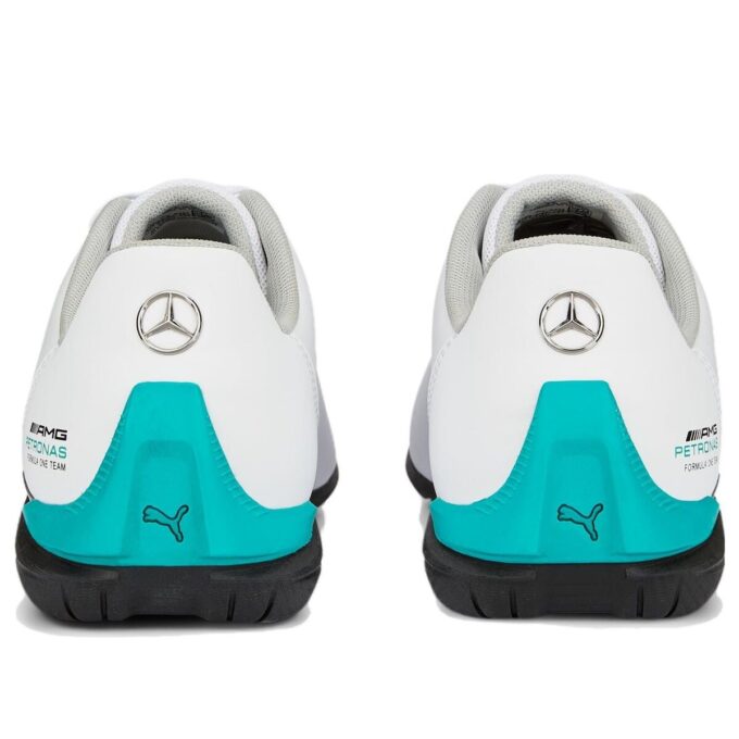 Mercedes AMG Petronas Formel 1 Drift Cat Decima &laquo;Hvit Blå&raquo;