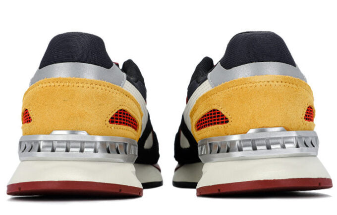 Mirage Mox Suede &laquo;Svart Intens Rød&raquo;