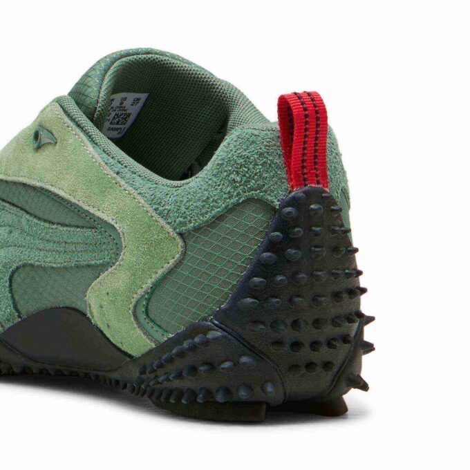 Mostro XC Sneakers