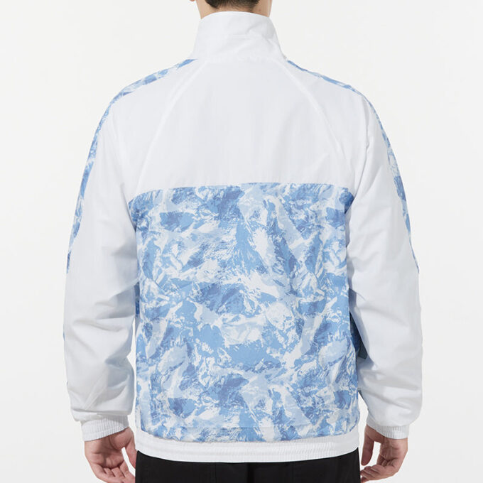 Mountain Aop Windbreaker Woven Sports Logo Jakke Hvit