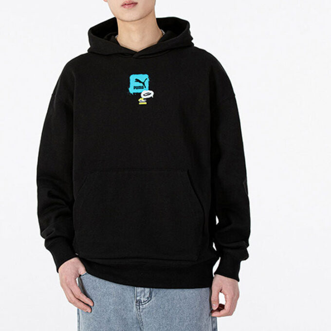 Oversized Trend Graphic Logo Hettegenser «Svart»