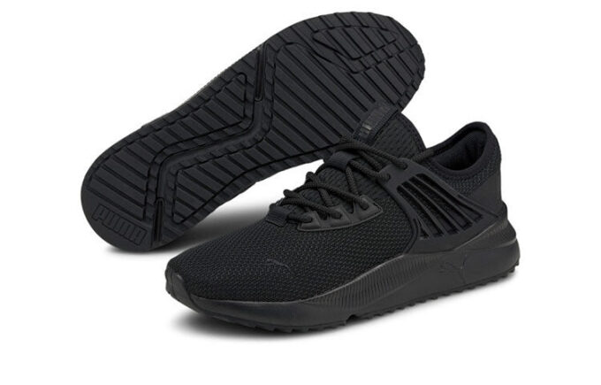 Pacer Future «Trippel svart»