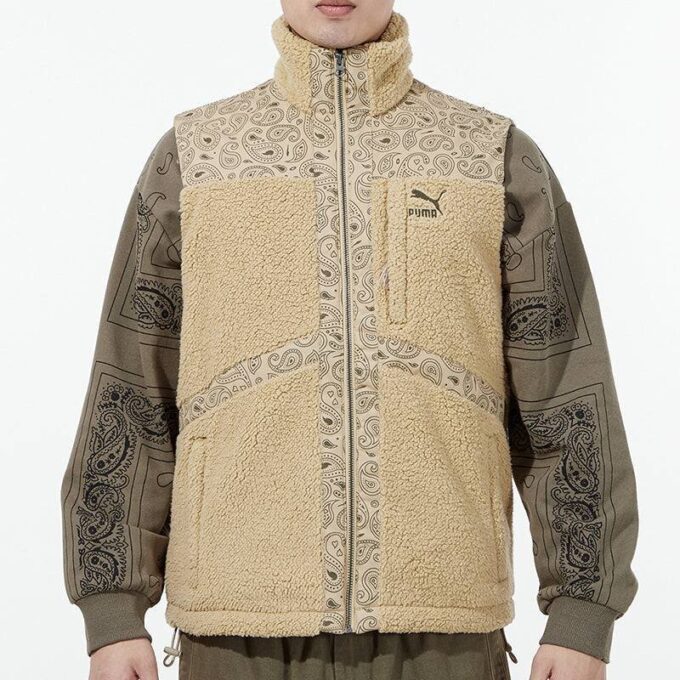 Paisley-vevd sherpavest «brun»