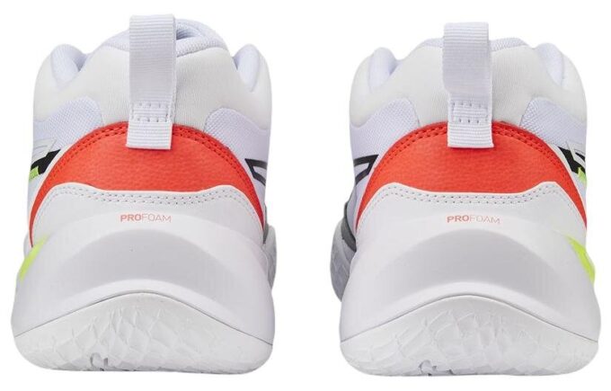 Playmaker Pro «Hvit, flammende koralllime»