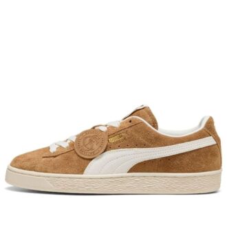 PUMA x Charles F. Stead semsket skinn «Honningsmør»