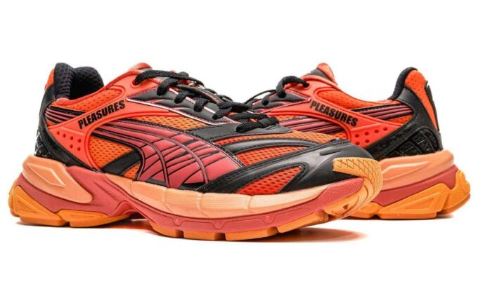 PUMA x PLEASURES Velophasis LAYERS «Cayennepepper Astro Red»