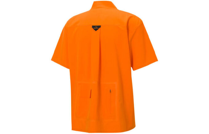PUMA x Pronounce Graphic V-hals kortermet t-skjorte «Oransje svart»
