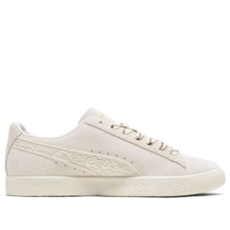 PUMA x We Are Legends Clyde «Neorenessanse»