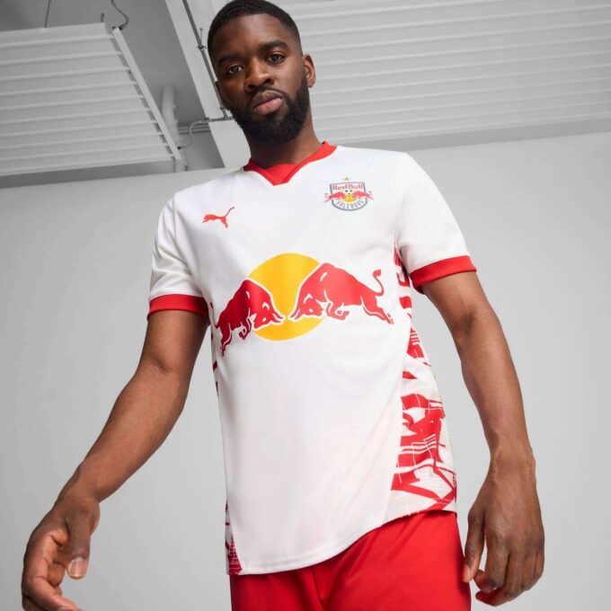 RB Salzburg 24/25 Herre Replica Hjemmedrakt