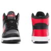 Rebound Layup Bred &laquo;Svart Rød&raquo;
