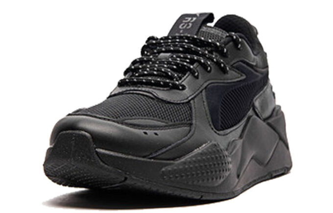 RS-X Core «Trippel svart»
