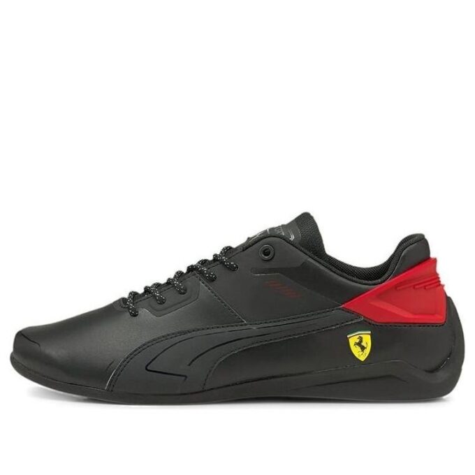 Scuderia Ferrari Drift Cat Delta &laquo;Svart Rød&raquo;