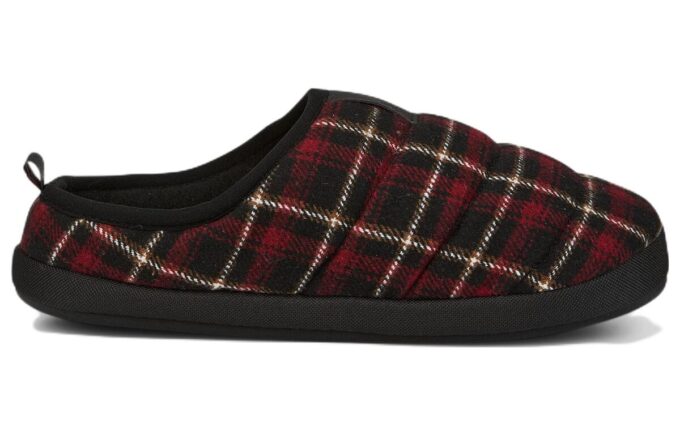 Scuff Flannel Slip-On &laquo;Svart Rød&raquo;