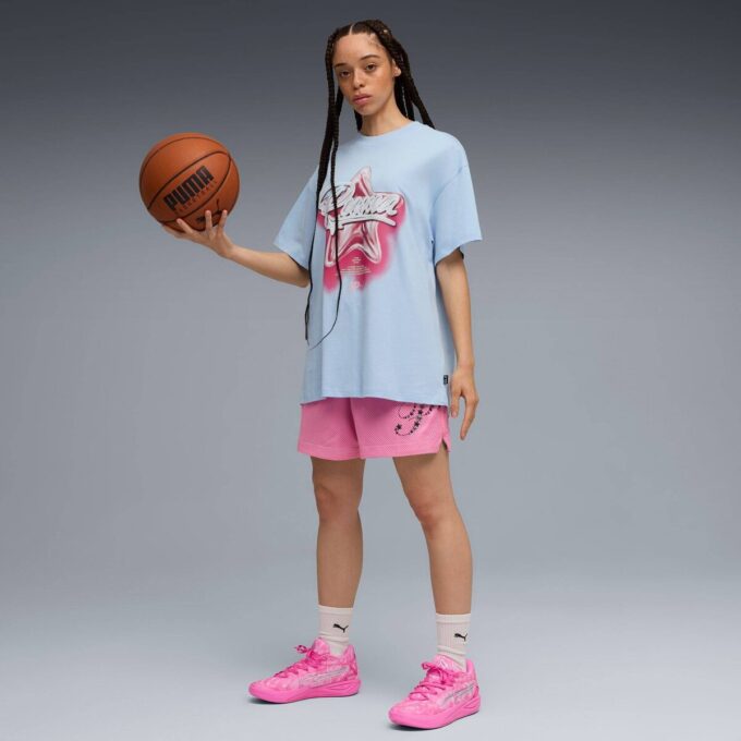 Shooting Stars Basketball Star Graphic T-skjorte