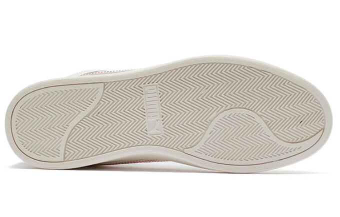 Shuffle Mid &laquo;Hvit Multi Stitch&raquo;