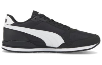 ST Runner v3 NL &laquo;Svart og hvit&raquo;