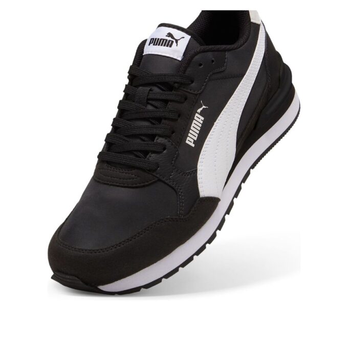 ST Runner v4 &laquo;Svart og hvit&raquo;